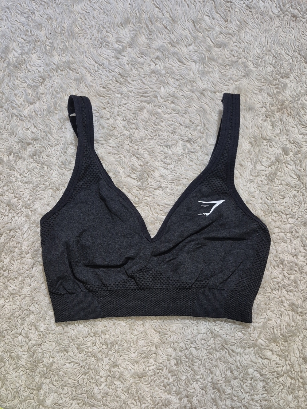 GYMSHARK Vital V Neck 2.0 Sports Bra S Athletic Yoga Running Womens Top Small